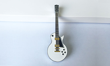 Customized Metal Guitar Shape