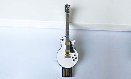Customized Metal Guitar Shape